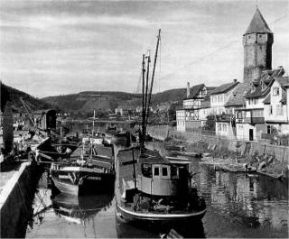 Historisches Bild mit Schiffen auf der Tauber.