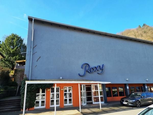 Frontansicht des Gebäudes Roxy Kino Wertheim