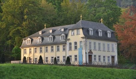 Außenansicht Schlösschen im Hofgarten