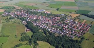 Luftaufnahme der Ortschaft Dörlesberg