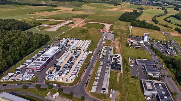 Luftbild Gewerbegebiet Almosenberg