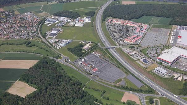 Luftbild Gewerbegebiet Westlich der Autobahn in Wertheim-Bettingen