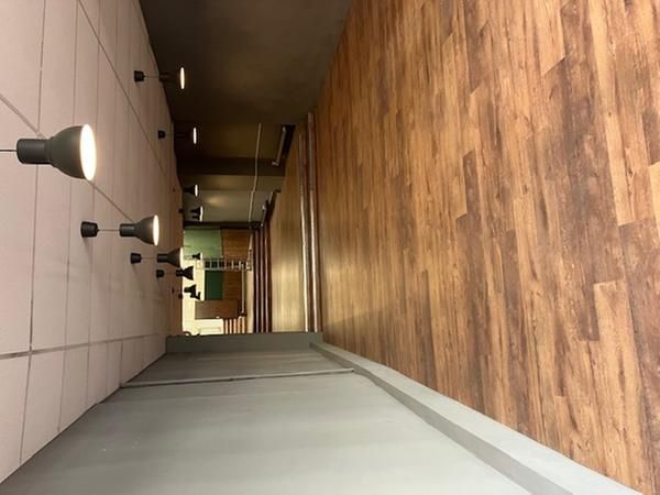 Rathausgasse 4, Verkaufsraum Ansicht von links