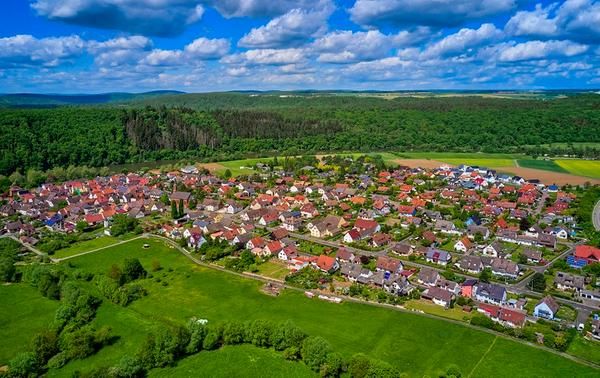 Luftbild der Ortschaft Bettingen