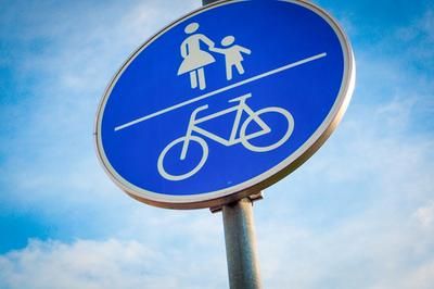 Schild für kombinierten Fuß- und Radweg