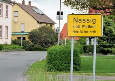Ortsschild von Nassig