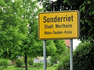Ortsschild von Sonderriet