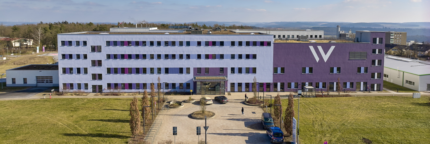 Luftbildaufnahme der ehemaligen Wertheimer Rotkreuzklinik im Stadtteil Reinhardshof.