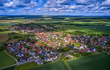 Luftbild der Ortschaft Nassig