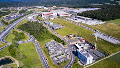 Luftbild des Gewerbegebietes Almosenberg in Wertheim-Bettingen
